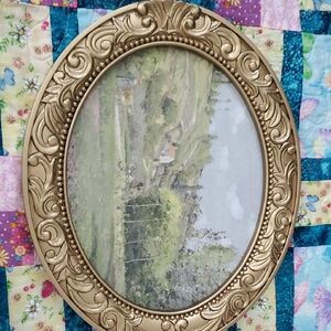 Ornate Gold Oval Picture Frame
